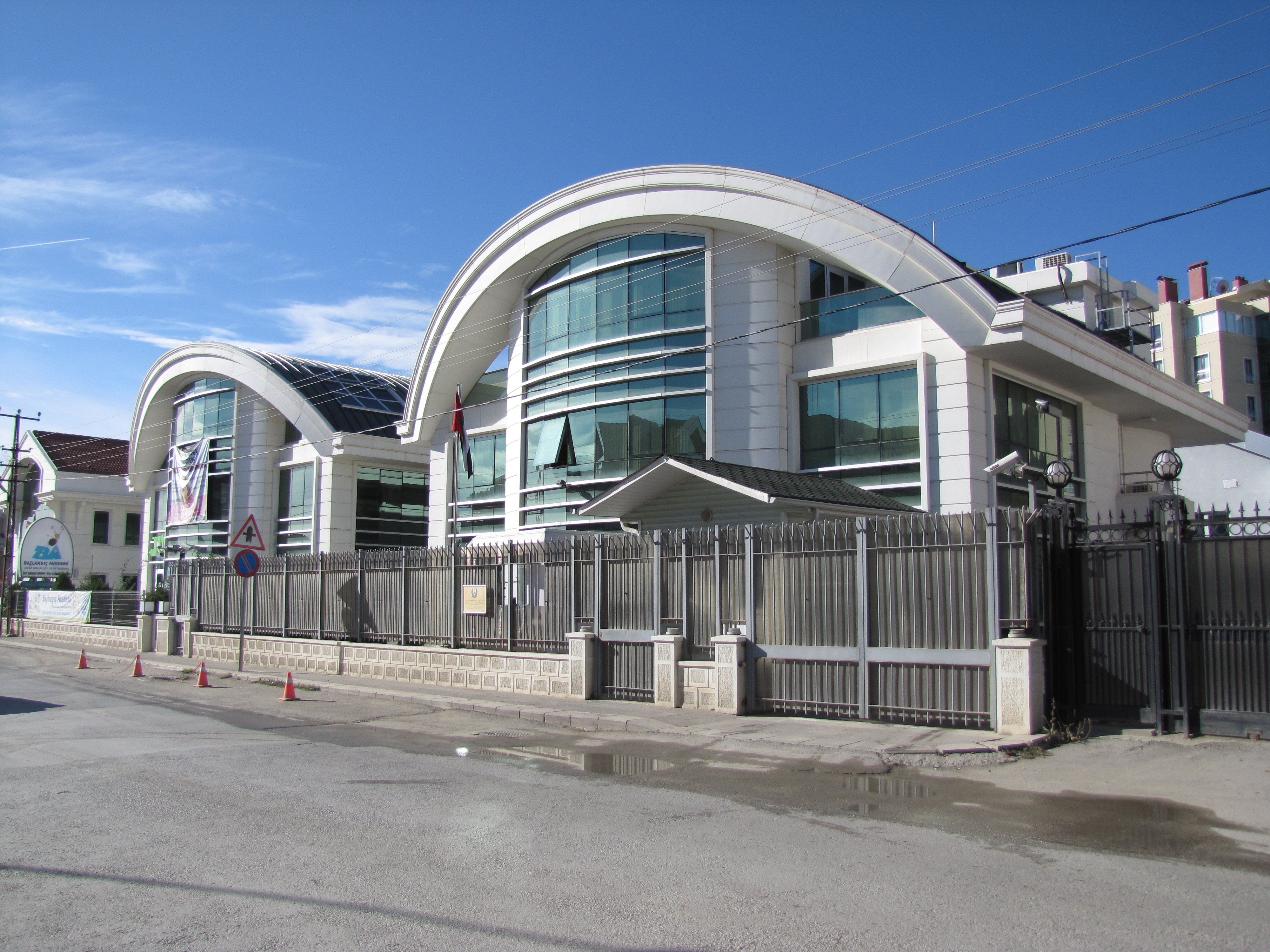 Ofis Binası